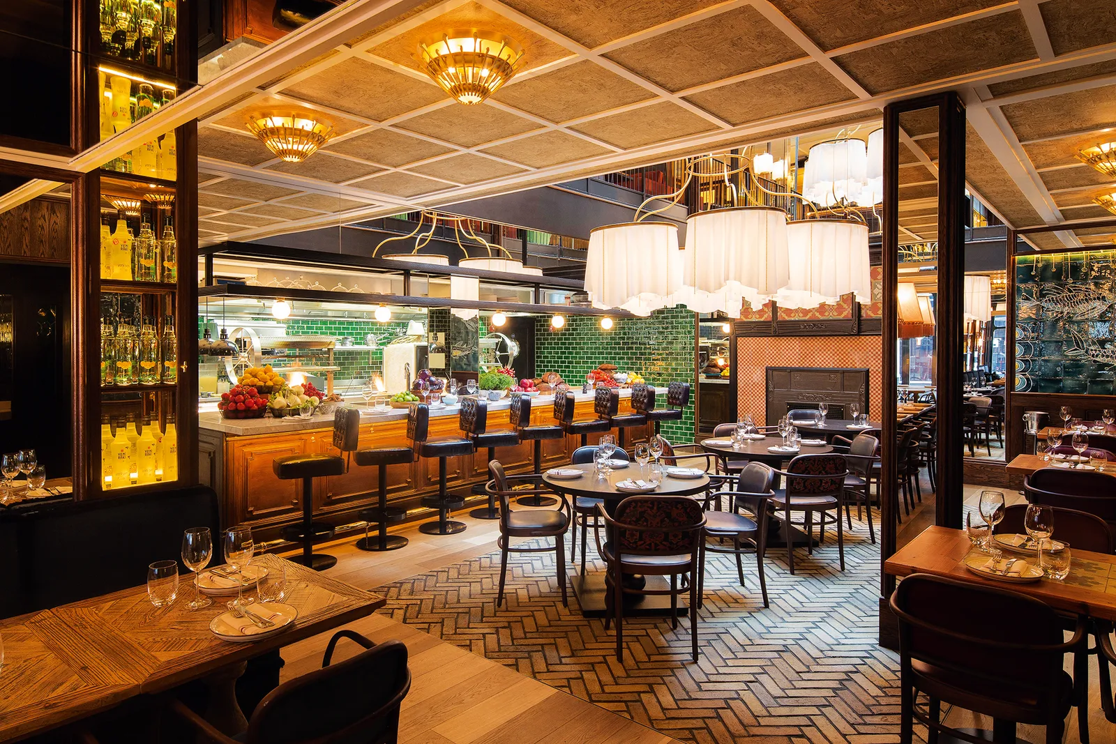 Bagatelle London, restaurants in London 2