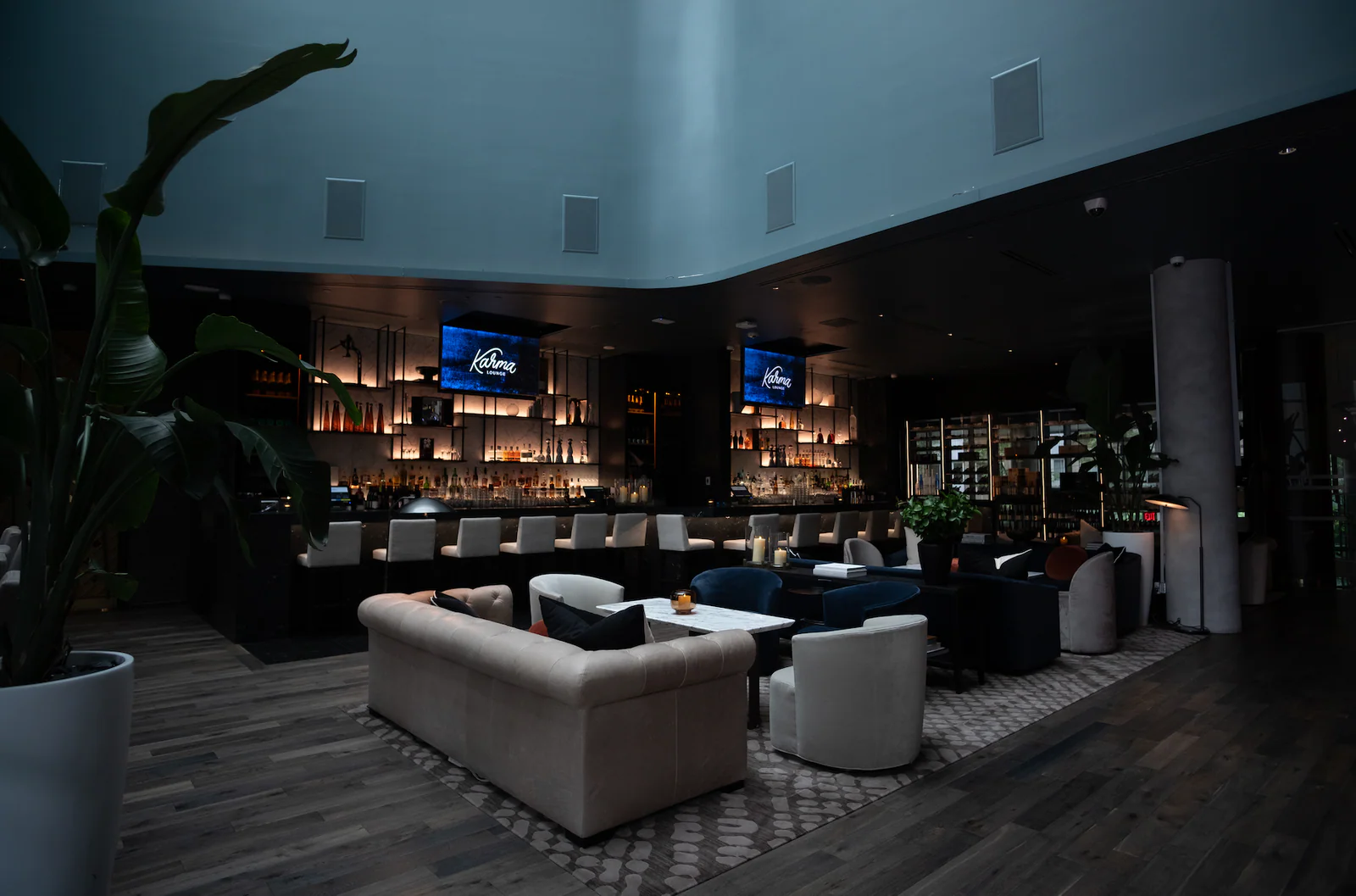 Karma Lounge, nightclubs in Vancouver 2