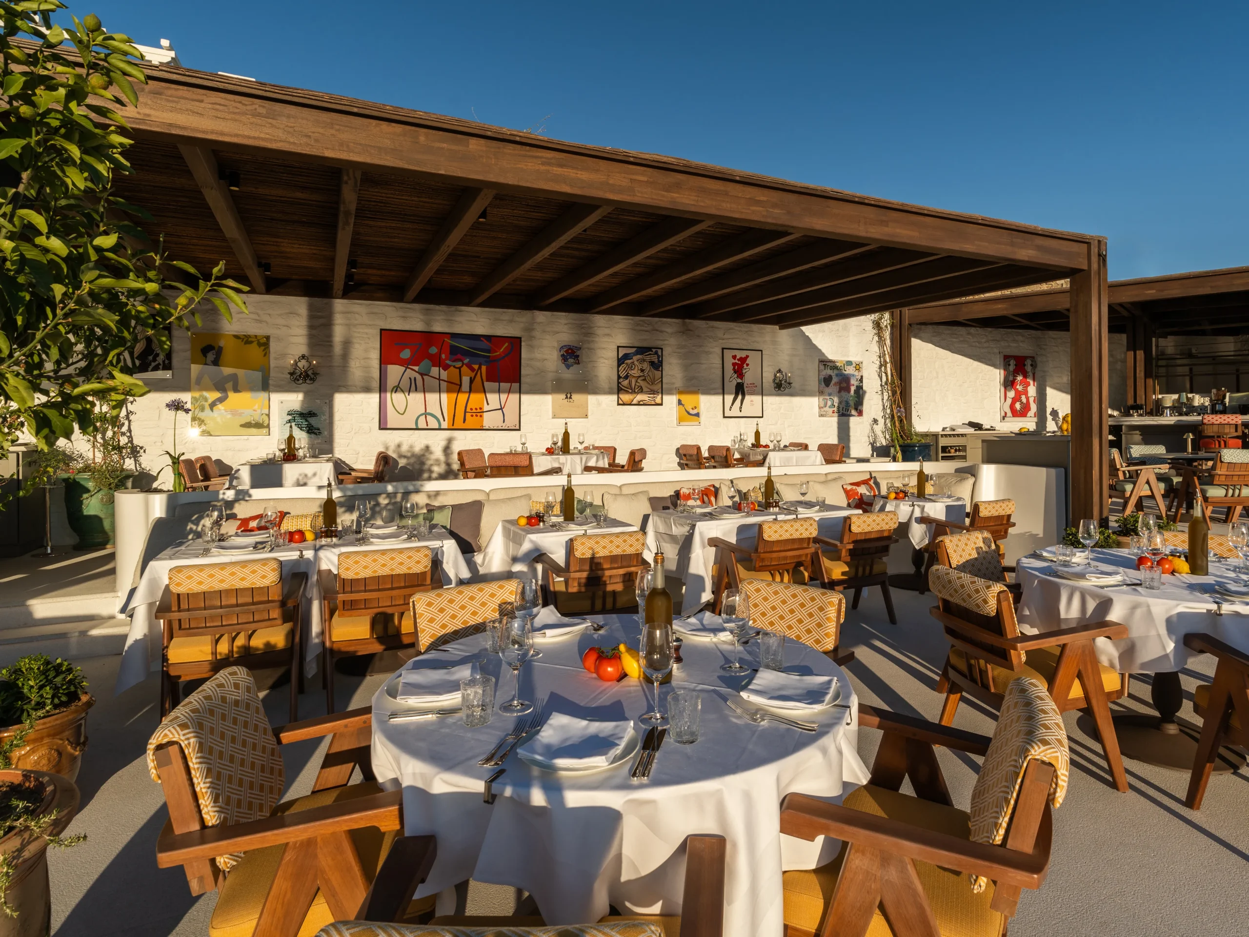 LPM, restaurants in Mykonos 2