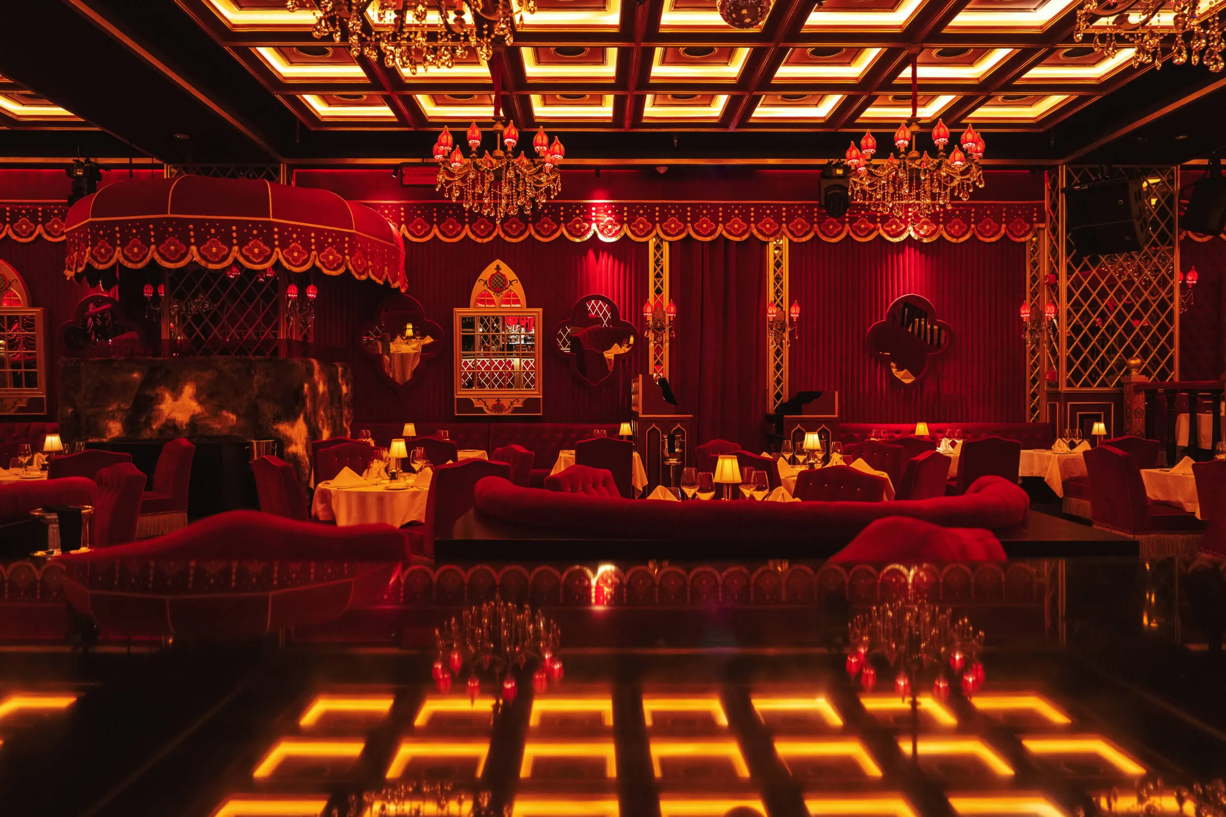 Raspoutine, nightclubs in Dubai 3